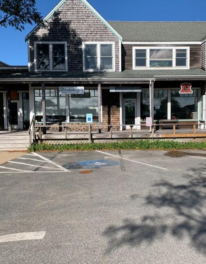 Vineyard Haven Commercial Property For Sale in Vineyard Haven 41407