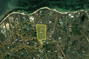 Land/Parcel For Sale in West Tisbury #41593