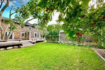 Single Family Home For Sale in Vineyard Haven #41409