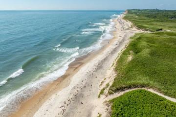 Land/Parcel For Sale in Aquinnah #42296