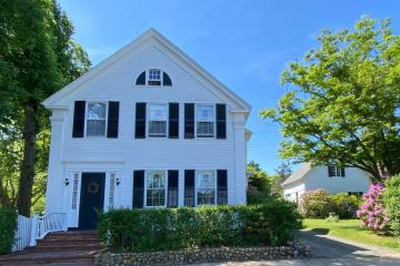 Single Family Home For Sale in Vineyard Haven #42020