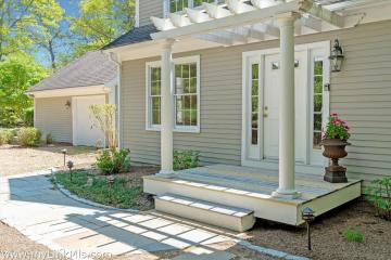 Condo For Sale in Vineyard Haven #42968