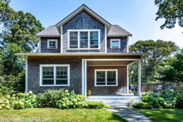Single Family Home For Sale in Vineyard Haven #43138