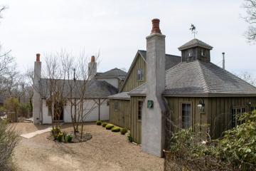 Single Family Home For Sale in Chilmark #43266