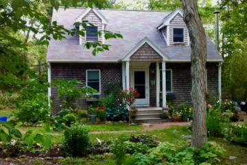Single Family Home For Sale in Vineyard Haven #42029