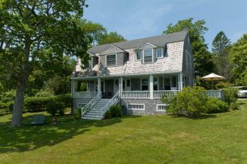 Single Family Home For Sale in Vineyard Haven #43413