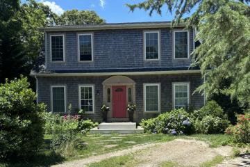 Single Family Home For Sale in Vineyard Haven #43351