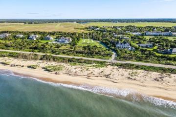 Land/Parcel For Sale in Edgartown #43352