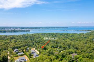 Land/Parcel For Sale in Oak Bluffs #43507
