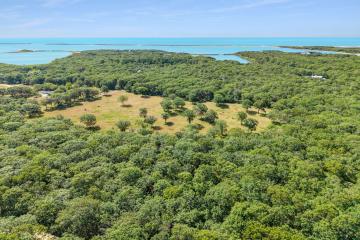 Land/Parcel For Sale in Edgartown #43661