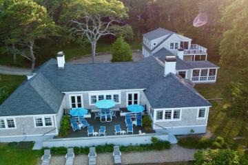 Single Family Home For Sale in Vineyard Haven #42899