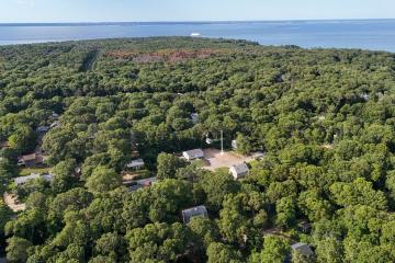 Land/Parcel For Sale in Vineyard Haven #43613
