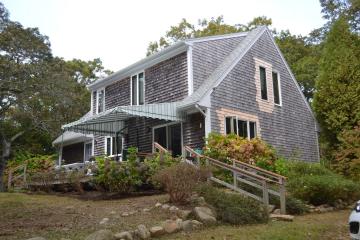Single Family Home For Sale in West Tisbury #43780