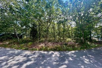 Land/Parcel For Sale in Edgartown #43774