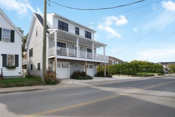 Single Family Home For Sale in Vineyard Haven #43812