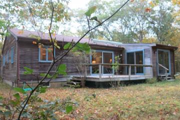 Single Family Home For Sale in West Tisbury #43786