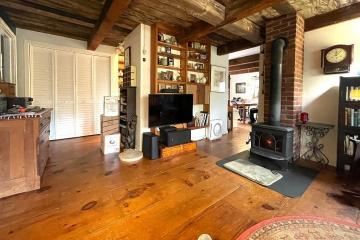 Single Family Home For Sale in Edgartown #43893