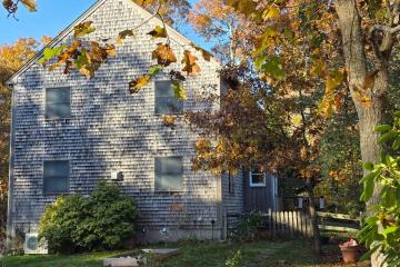 Single Family Home For Sale in Vineyard Haven #43928