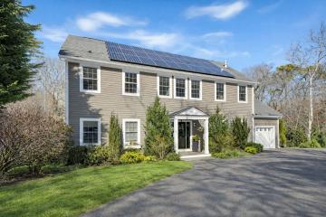 Single Family Home For Sale in Vineyard Haven #44118