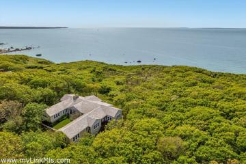 Single Family Home For Sale in Chilmark #44277