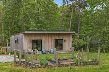 Single Family Home For Sale in Vineyard Haven #44510