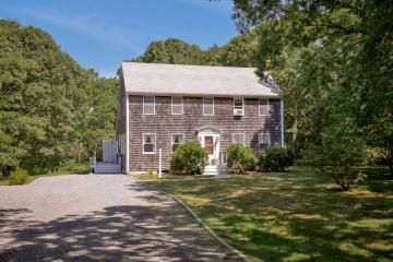 Single Family Home For Sale in West Tisbury #44609