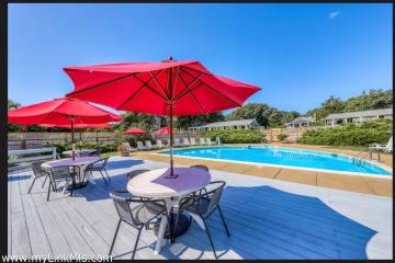 Condo For Sale in Oak Bluffs #44790