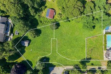 Land/Parcel For Sale in Edgartown #44852