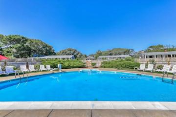 Condo For Sale in Oak Bluffs #44847