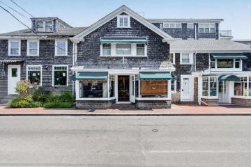 Commercial Property For Sale in Edgartown #44840