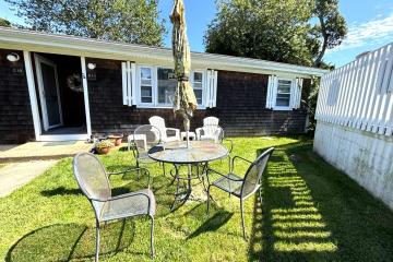 Condo For Sale in Vineyard Haven #44848