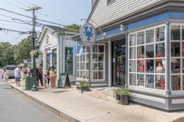 Commercial Property For Sale in Oak Bluffs #44355
