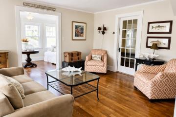 Single Family Home For Sale in Vineyard Haven #44839