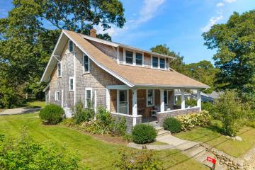 Single Family Home For Sale in Vineyard Haven #44945