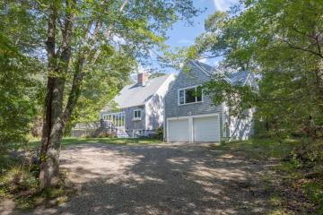Single Family Home For Sale in West Tisbury #45006
