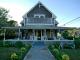 Lovely 6 Bedroom home in Oak Bluffs